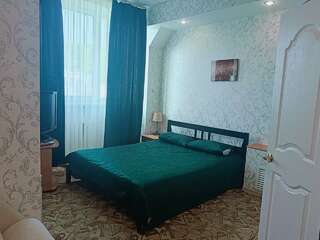 Гостиница Паллада Славянка Номер с кроватью размера «king-size»-5