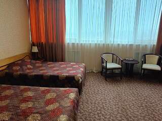 Гостиница Паллада Славянка Двухместный номер с 2 отдельными кроватями-7