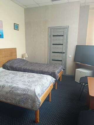 Гостиница Паллада Славянка Двухместный номер с 2 отдельными кроватями-2