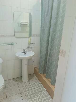 Гостиница Паллада Славянка Двухместный номер с 2 отдельными кроватями-3