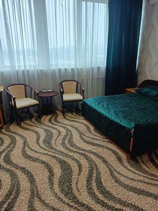 Гостиница Паллада Славянка Номер с кроватью размера «king-size»-3